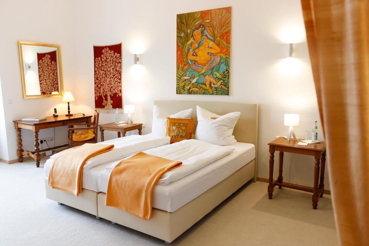 Biohotel Schloss Kirchberg キルヒベルク・アン・デア・ヤクスト エクステリア 写真