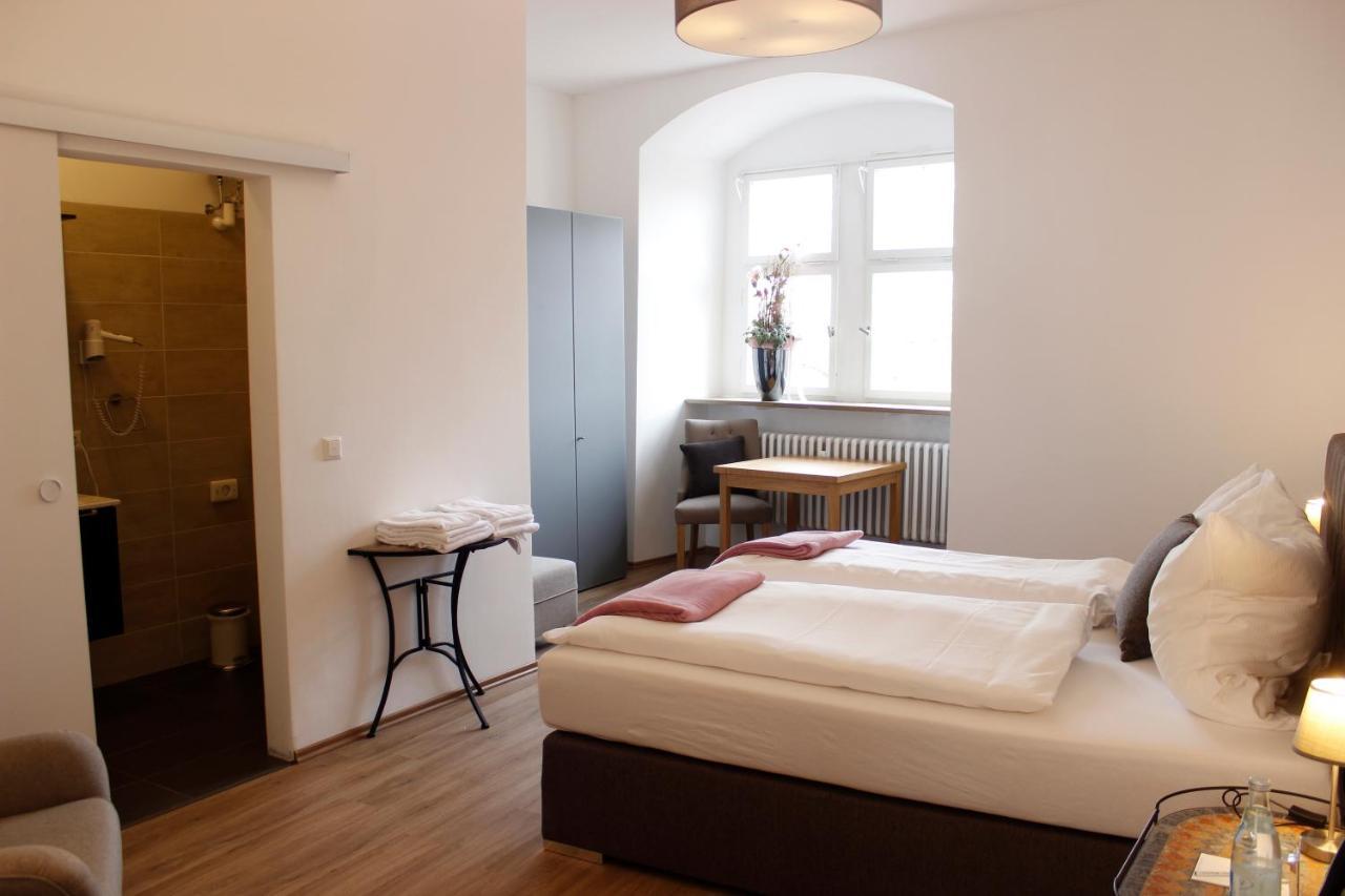 Biohotel Schloss Kirchberg キルヒベルク・アン・デア・ヤクスト エクステリア 写真