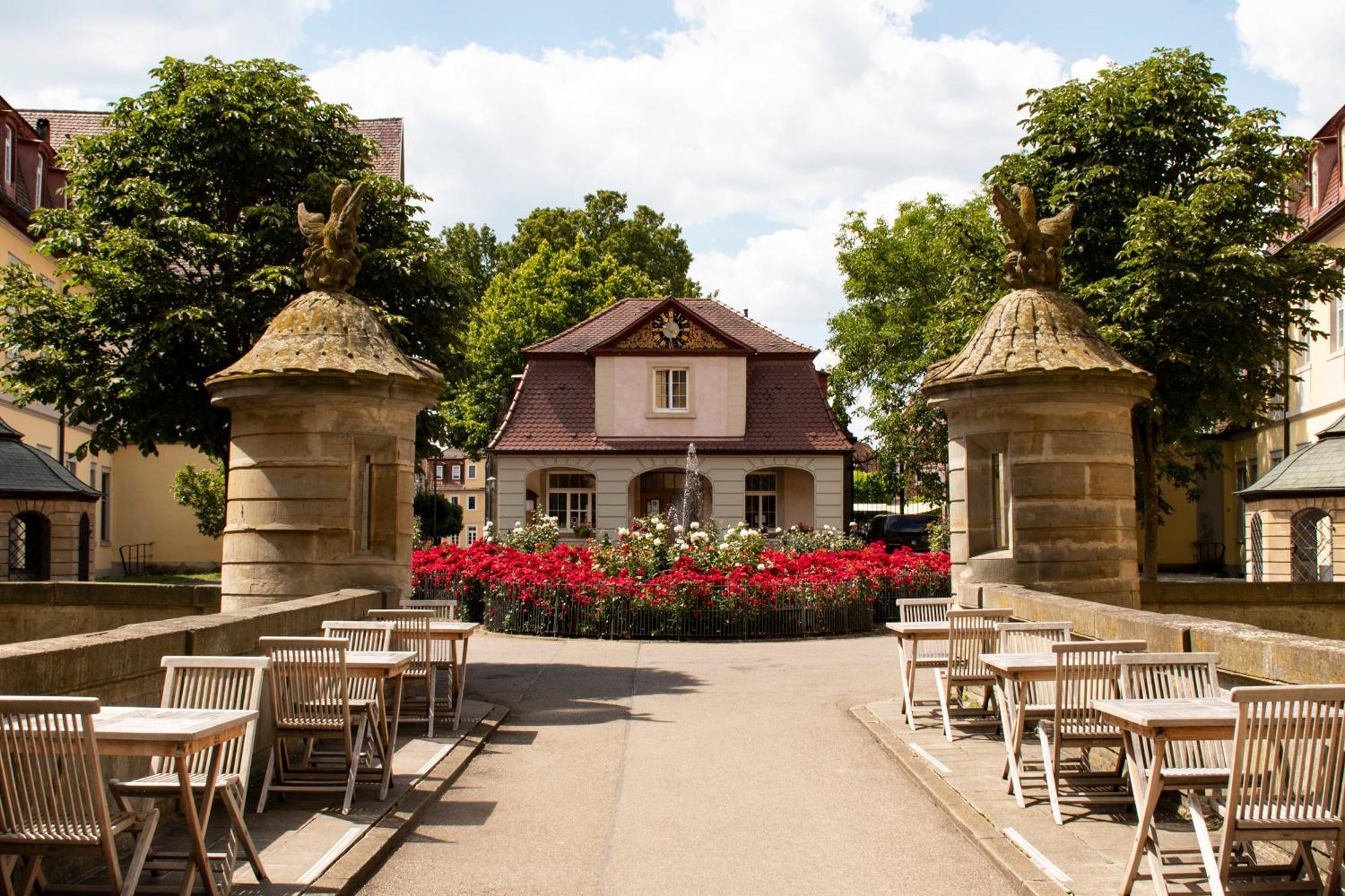 Biohotel Schloss Kirchberg キルヒベルク・アン・デア・ヤクスト エクステリア 写真